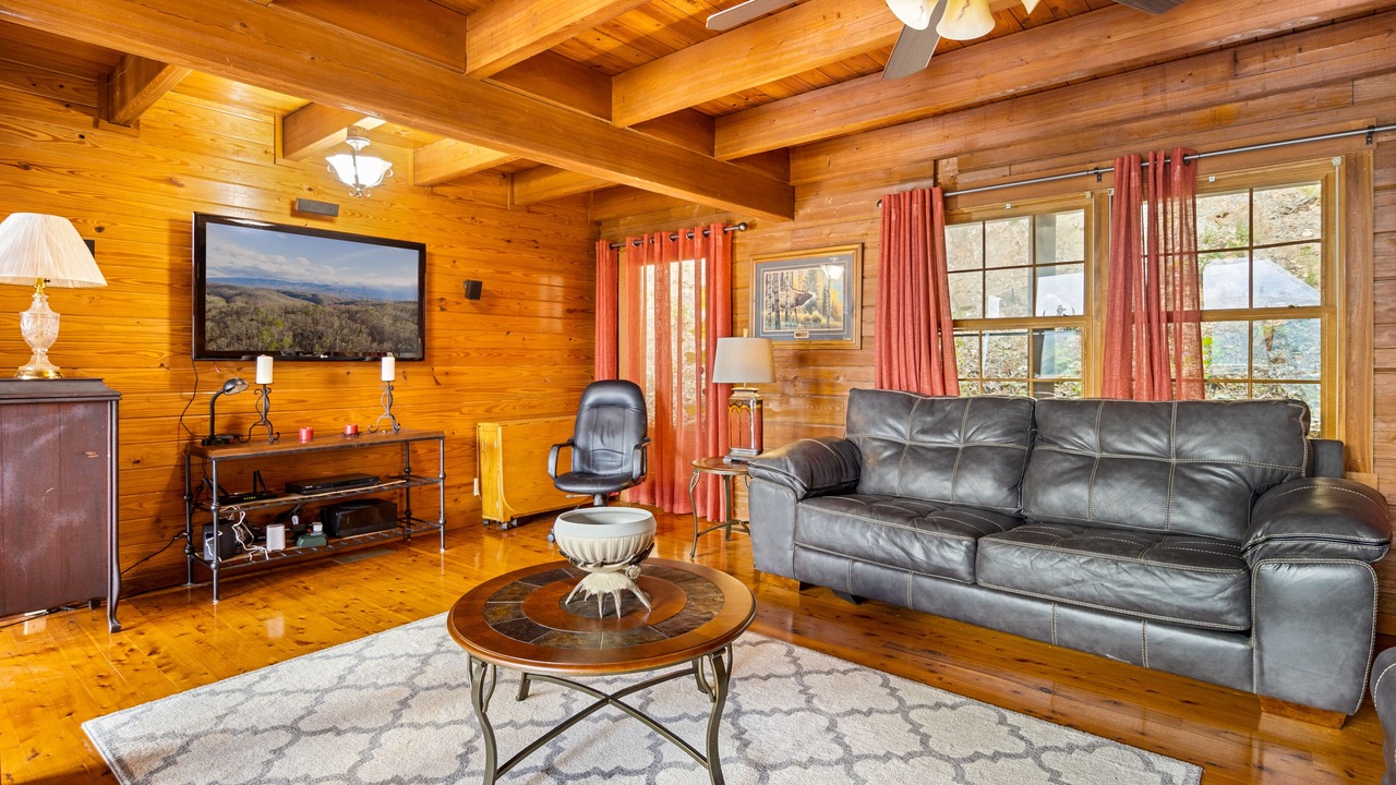 Photo of Livingroom in Newport