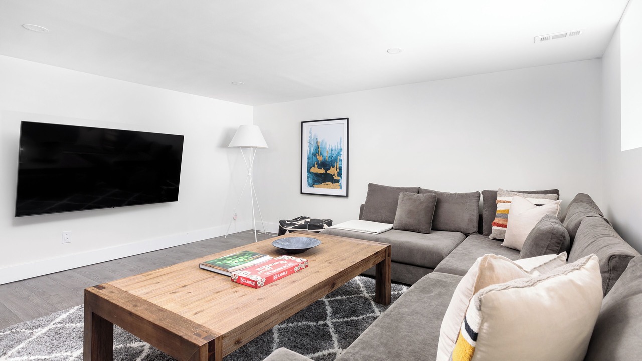 Photo of Livingroom in Consecon