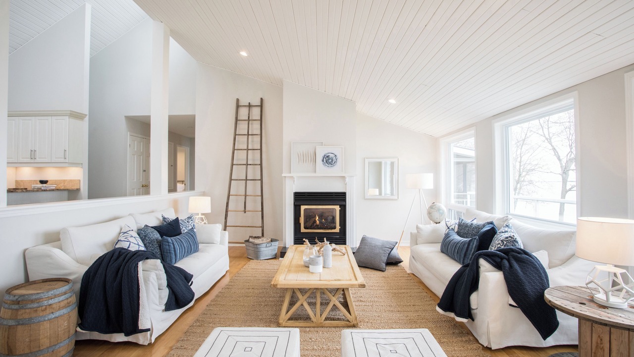 Photo of Livingroom in Picton