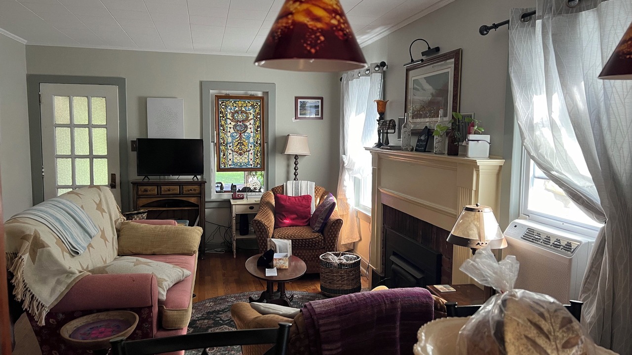 Photo of Livingroom in Glendale