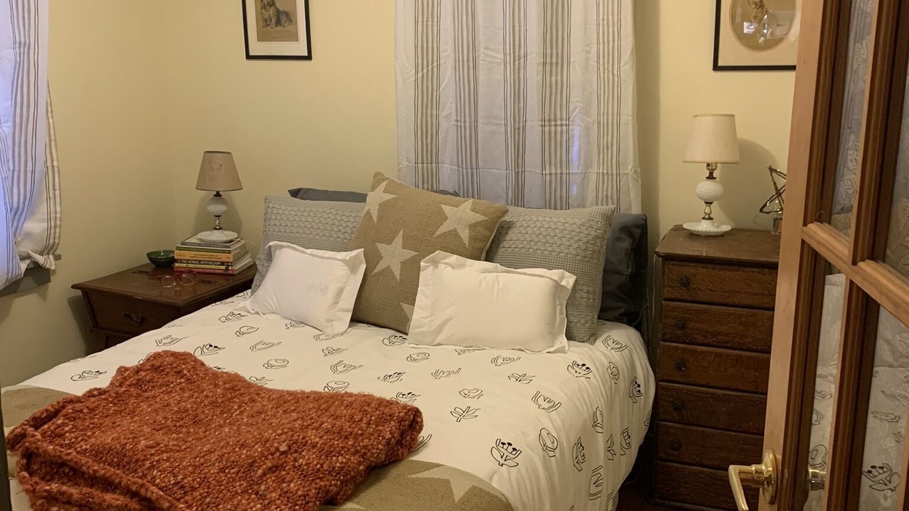 Photo of Bedroom in Glendale