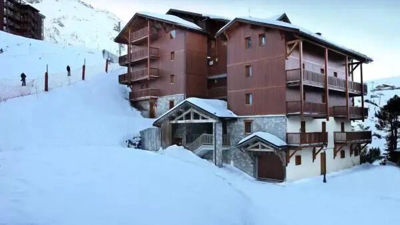 Photo of Outdoor in Arc-2000