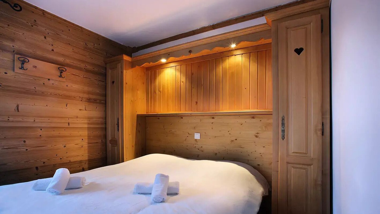 Photo of Bedroom in Arc-2000
