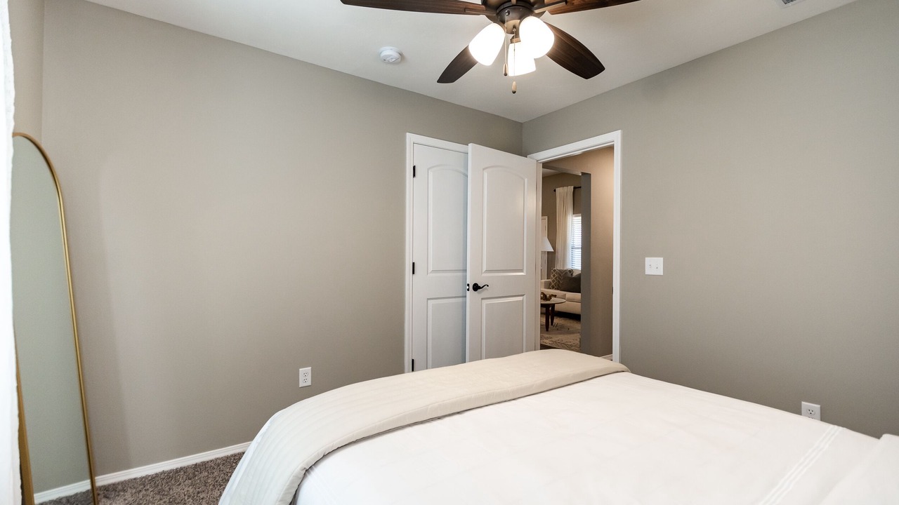 Photo of Bedroom in Ozark
