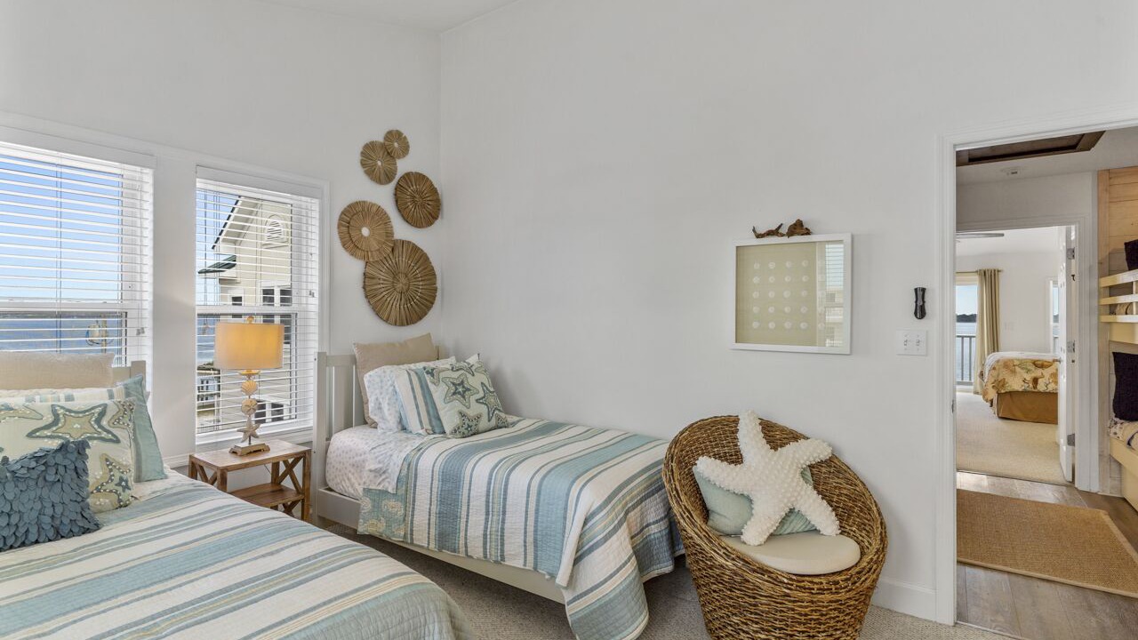 Photo of Bedroom in Alligator Point