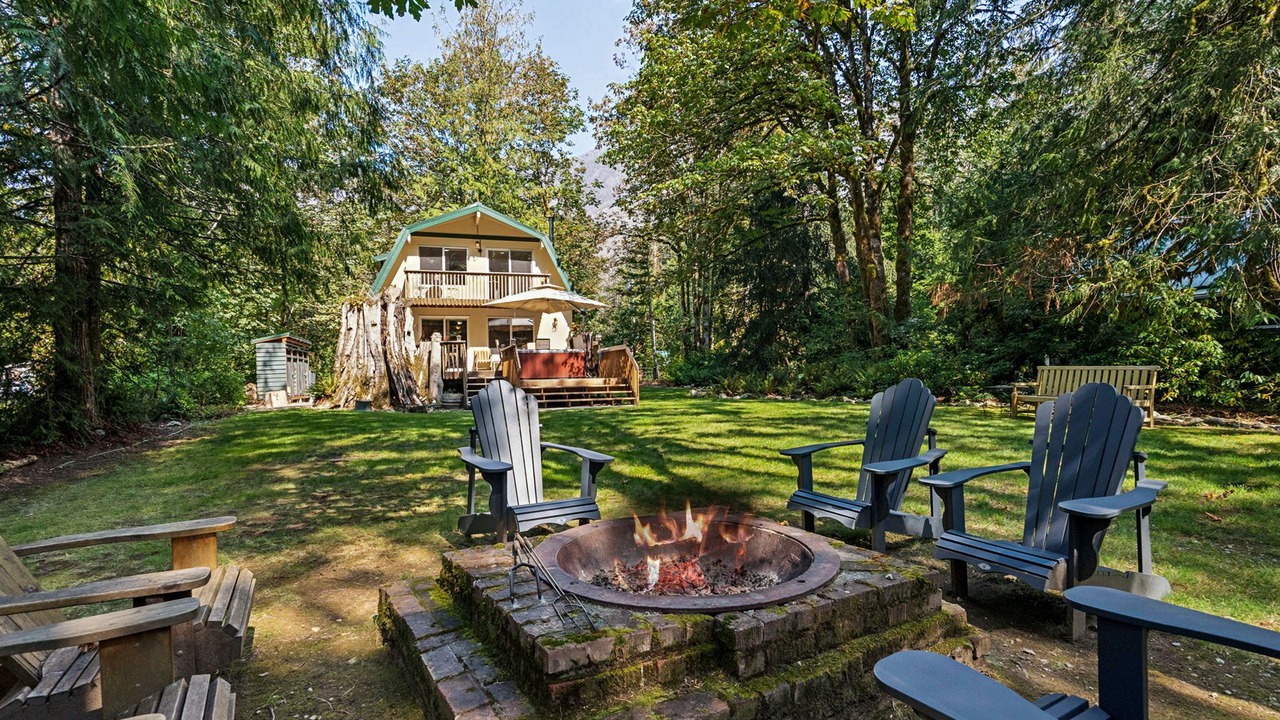 Photo of Outdoor in Baring