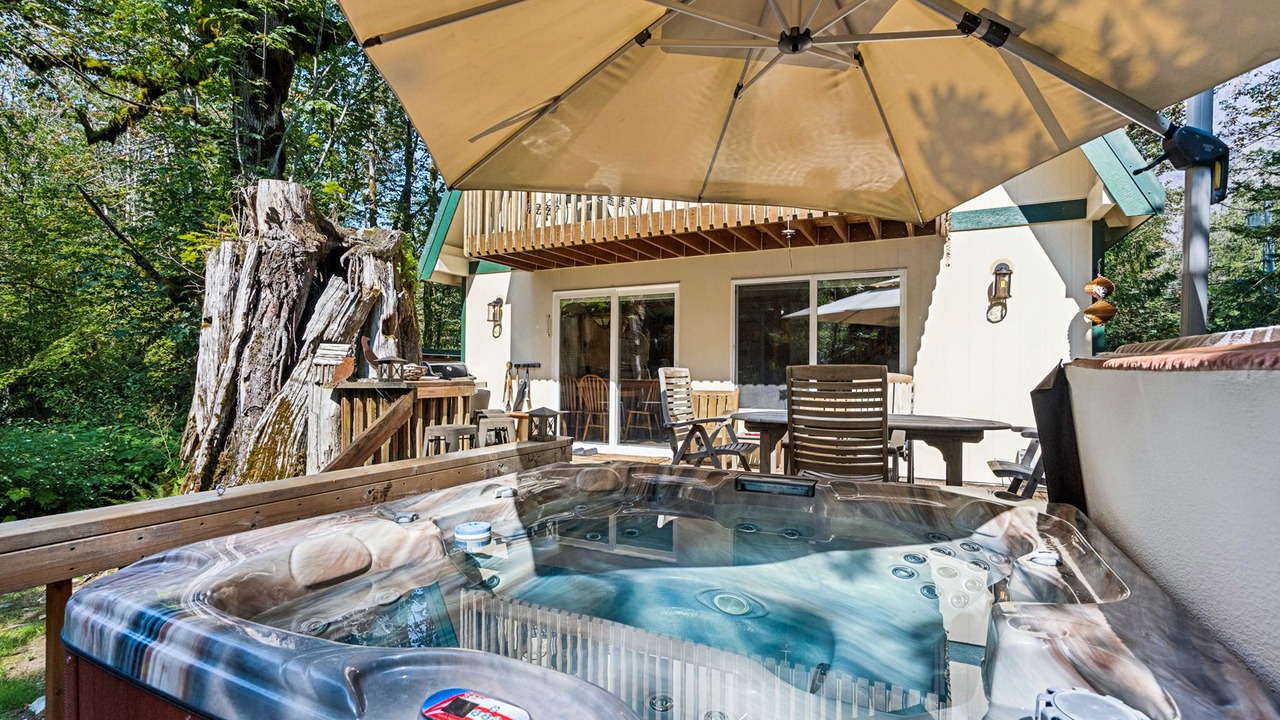 Photo of Outdoor in Baring