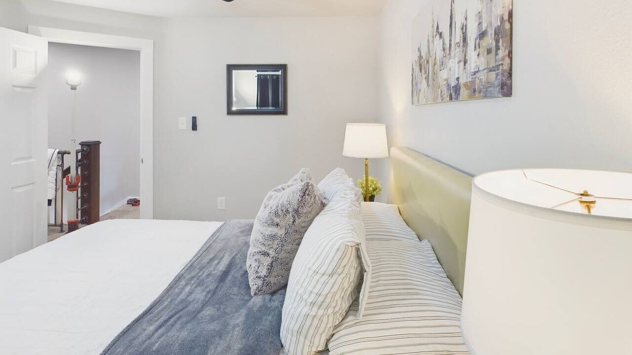 Photo of Bedroom in Albany