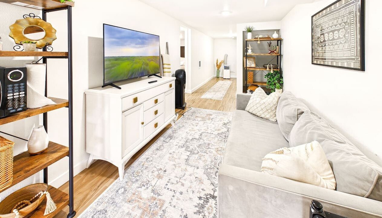 Photo of Livingroom in Albany