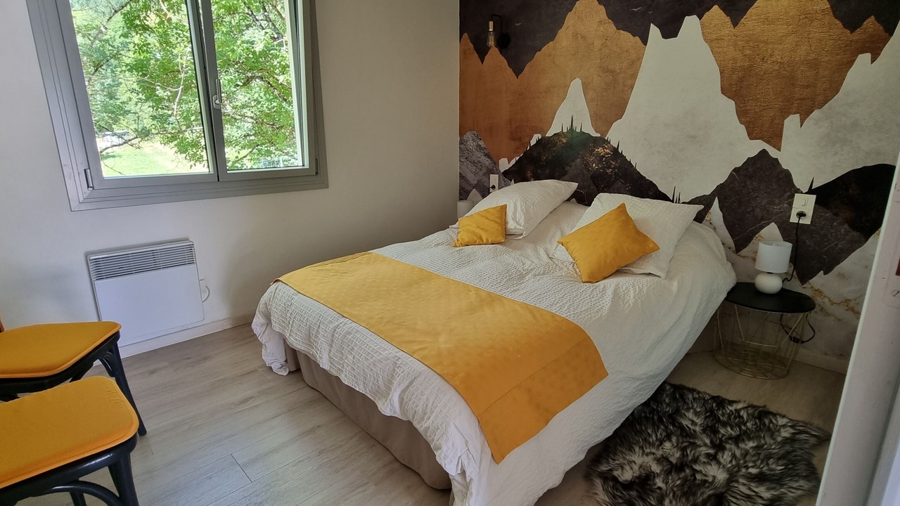 Photo of Bedroom in Larcat