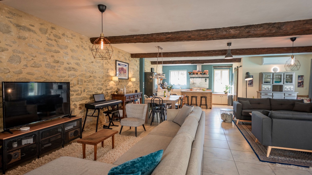 Photo of Livingroom in Montreal