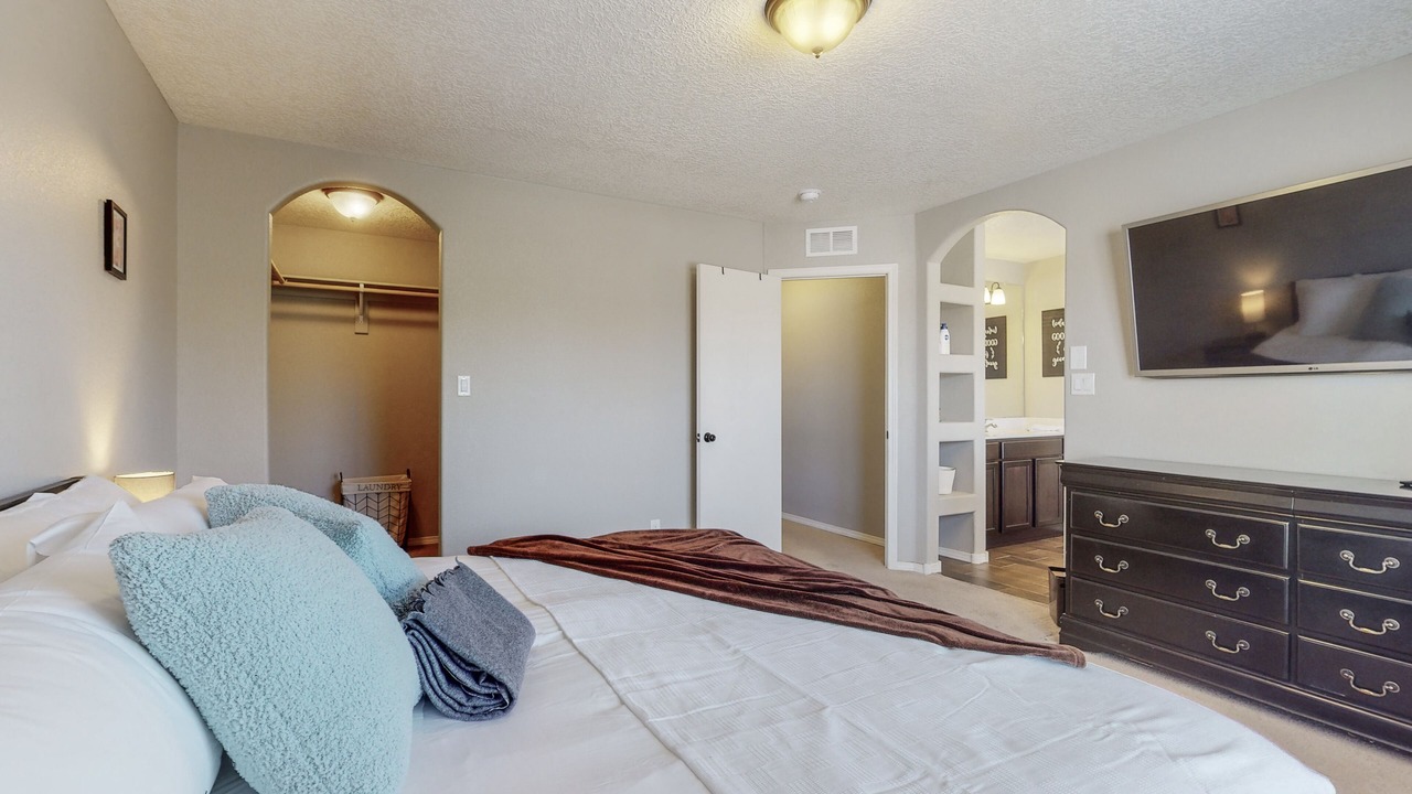 Photo of Bathroom in Mesa Del Sol Innovation Park