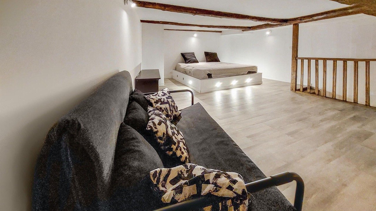 Photo of Others in Saint-Bonnet-le-Chateau