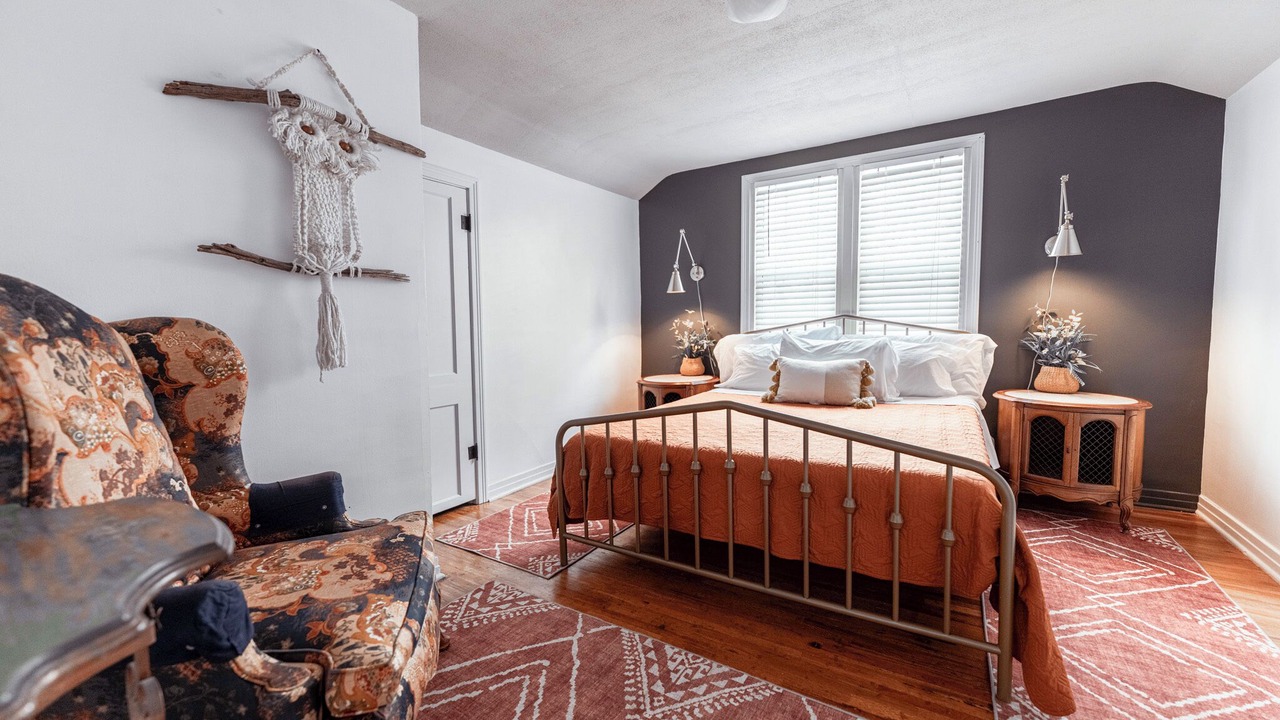 Photo of Bedroom in Lindsborg