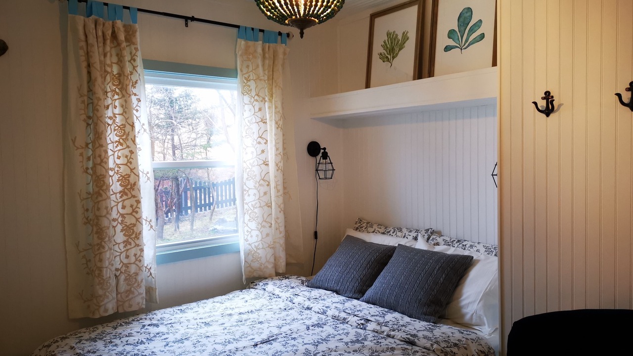 Photo of Bedroom in Terra Nova