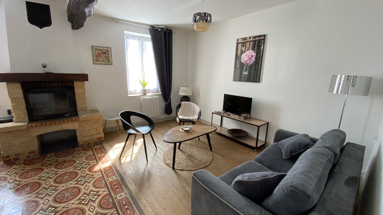 Photo of Livingroom in Sainte-Scolasse-sur-Sarthe