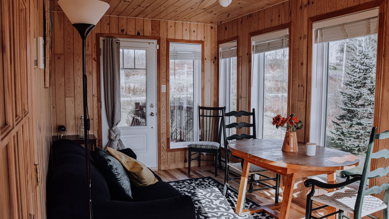 Photo of Livingroom in Mandeville