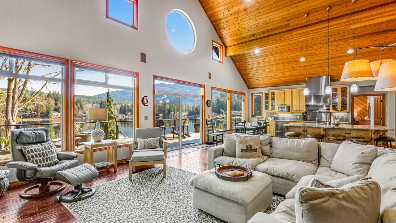 Photo of Livingroom in Sedro-Woolley