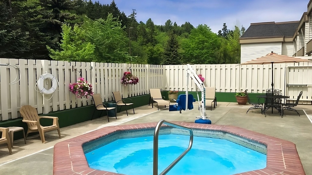 Photo of Others in Poulsbo