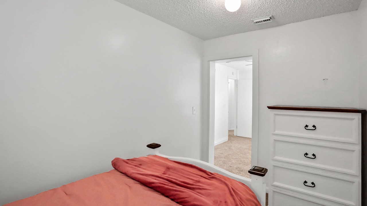 Photo of Bedroom in Mayport