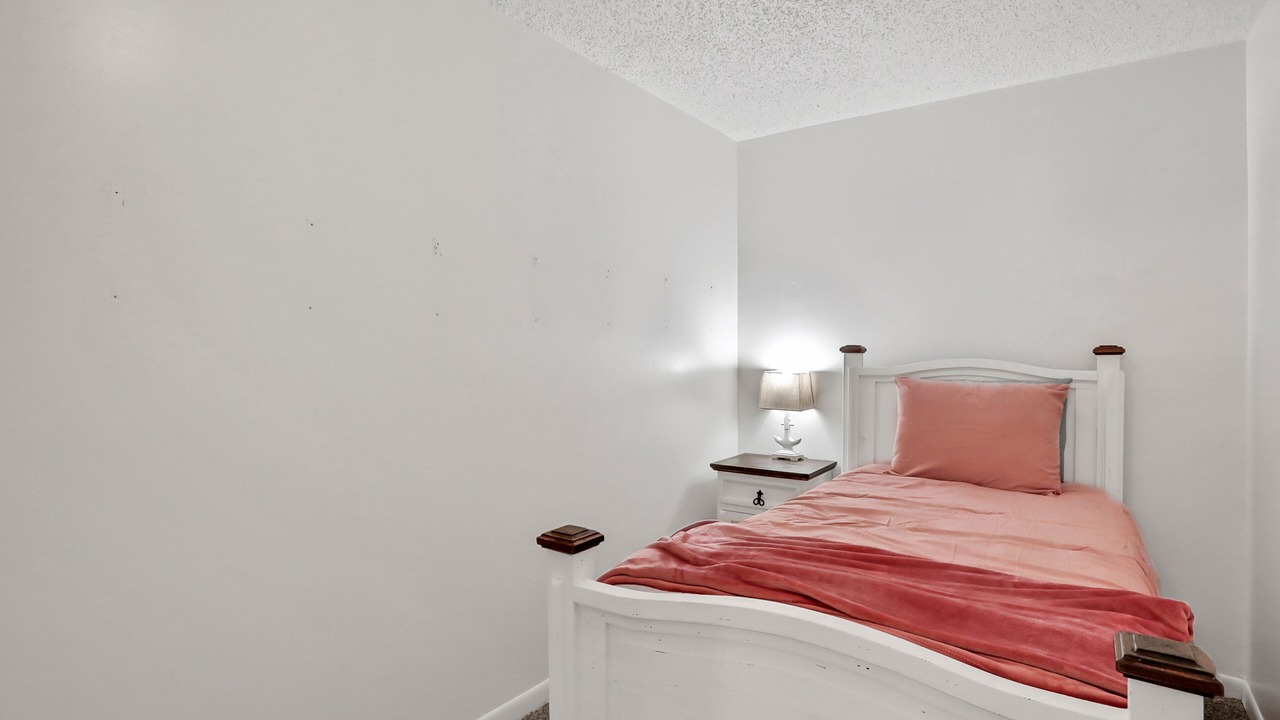 Photo of Bedroom in Mayport
