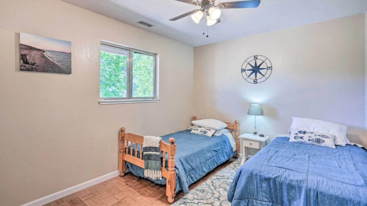 Photo of Bedroom in Glencoe