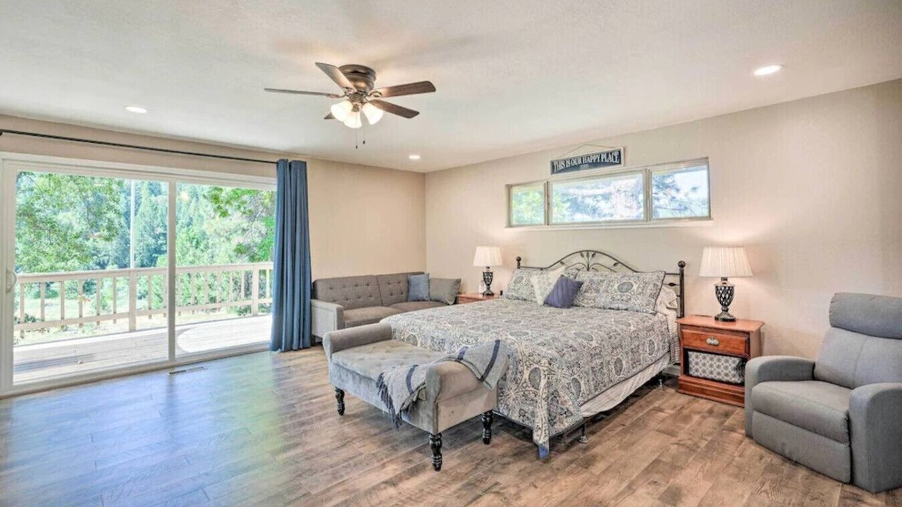 Photo of Livingroom in Glencoe