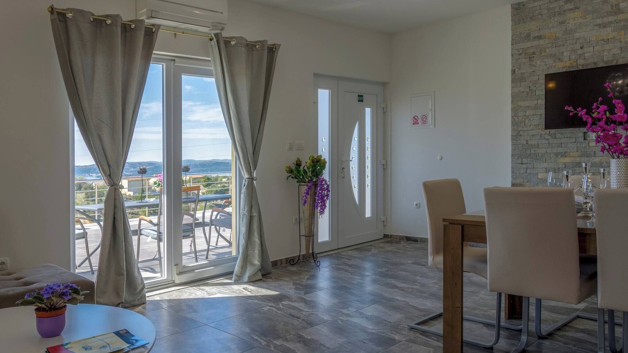Photo of Livingroom in Bicine