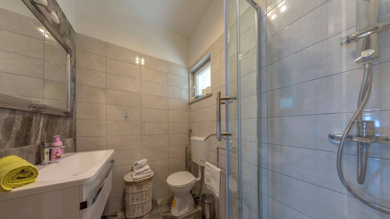 Photo of Bathroom in Bicine