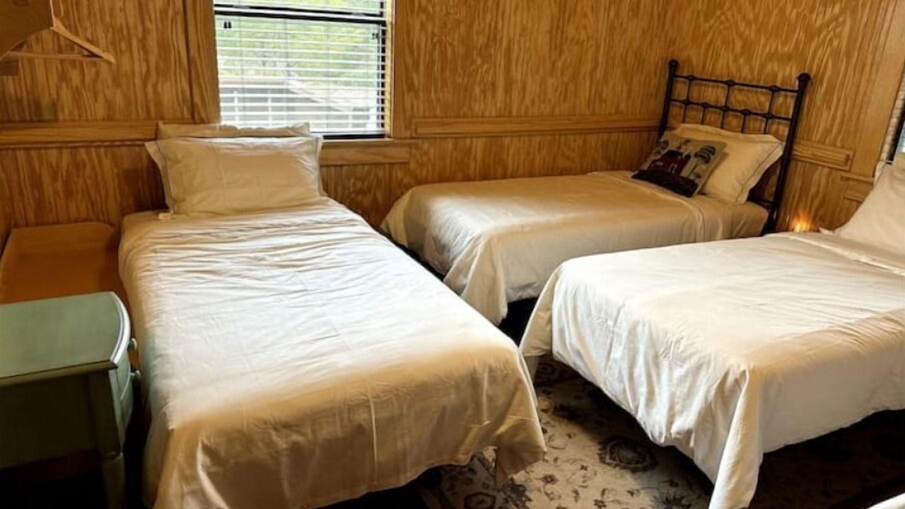 Photo of Bedroom in Quinlan