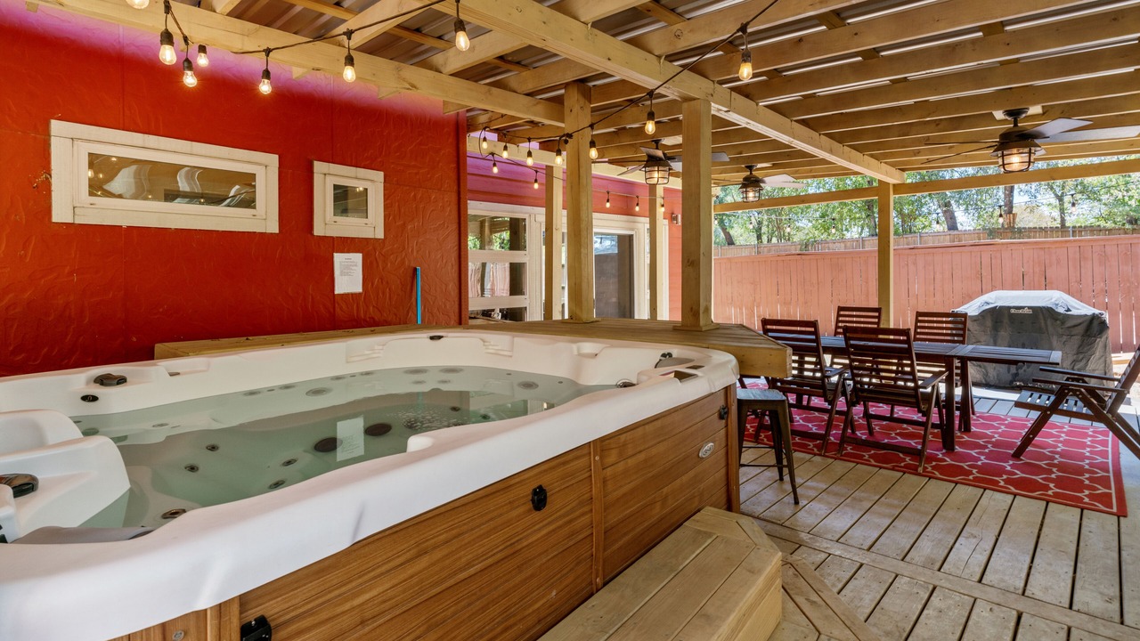 Photo of Outdoor in Rosewood