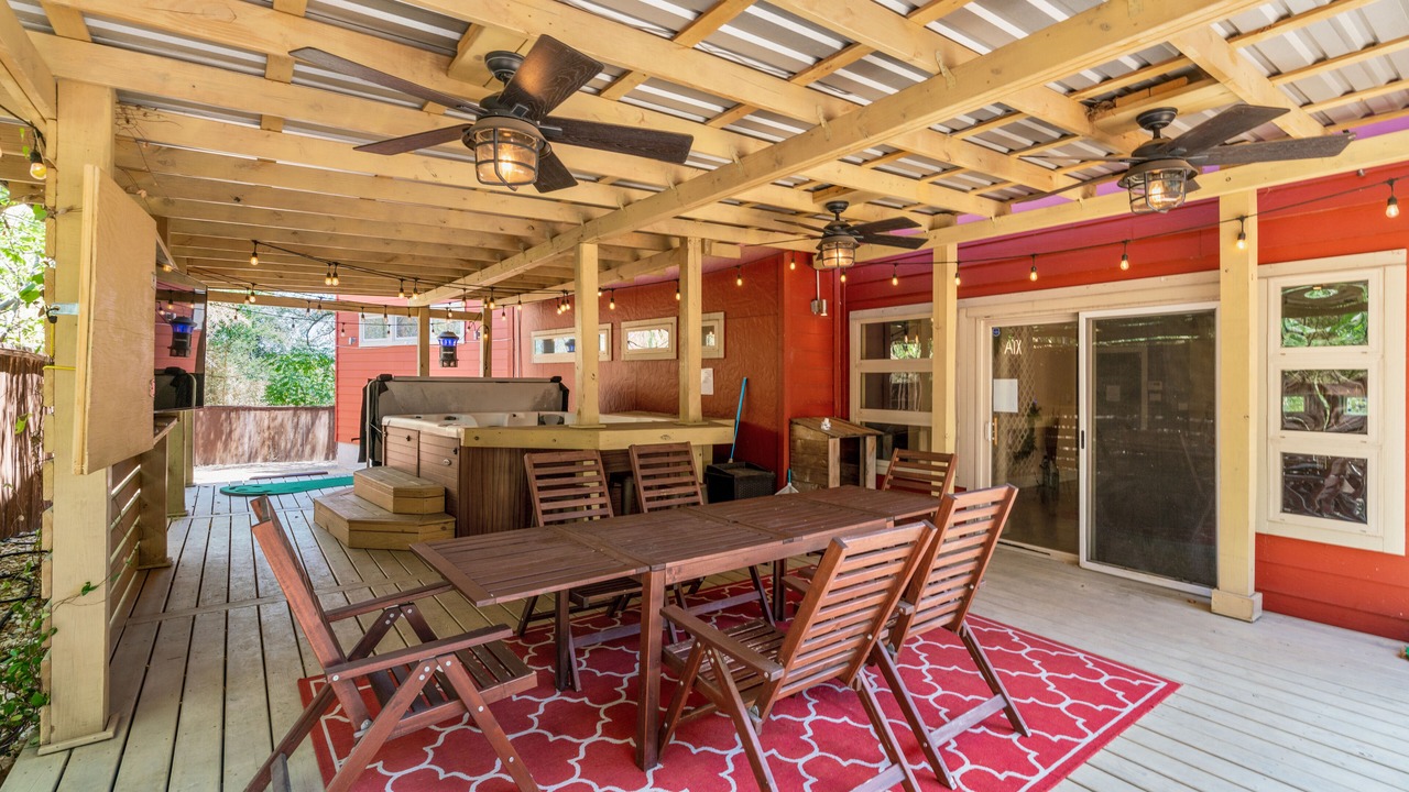 Photo of Outdoor in Rosewood