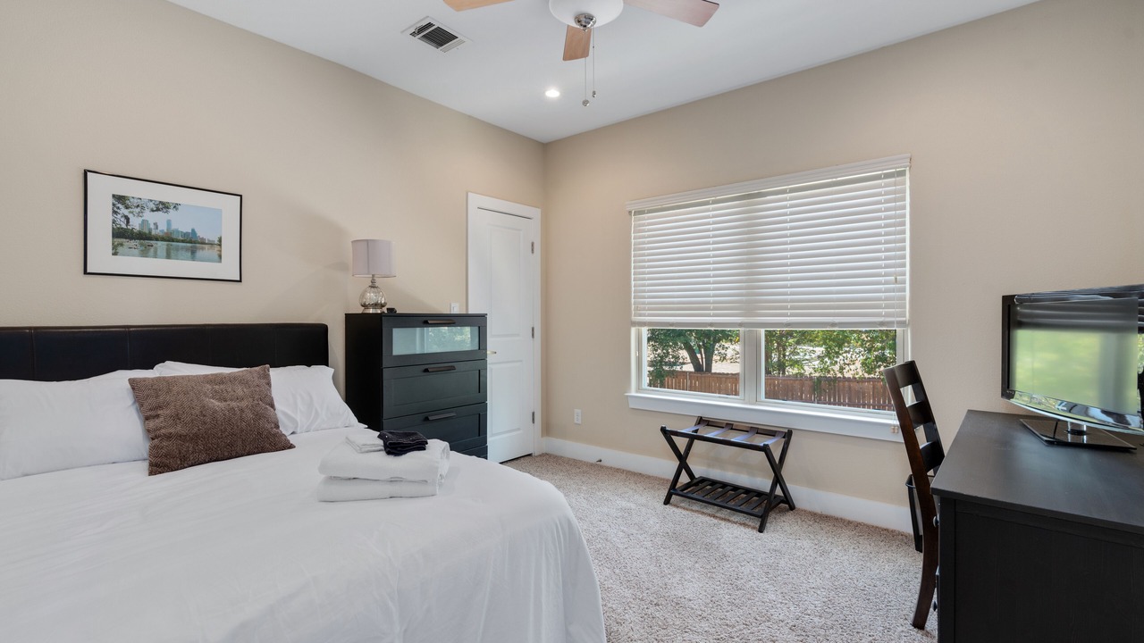 Photo of Bedroom in Rosewood
