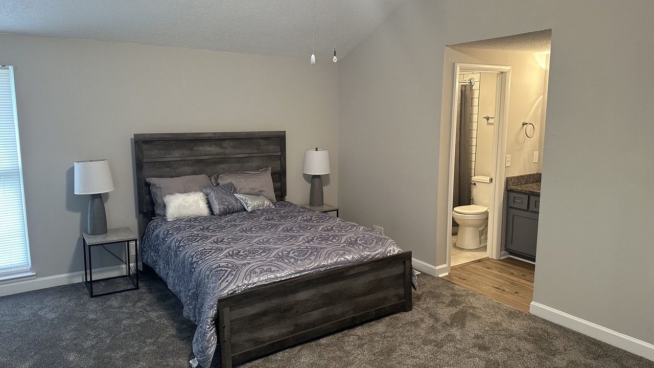 Photo of Bedroom in Hillwood