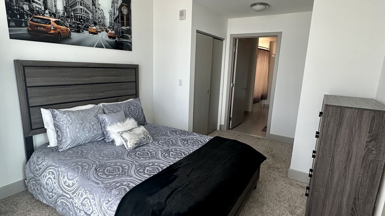 Photo of Bedroom in Tysons