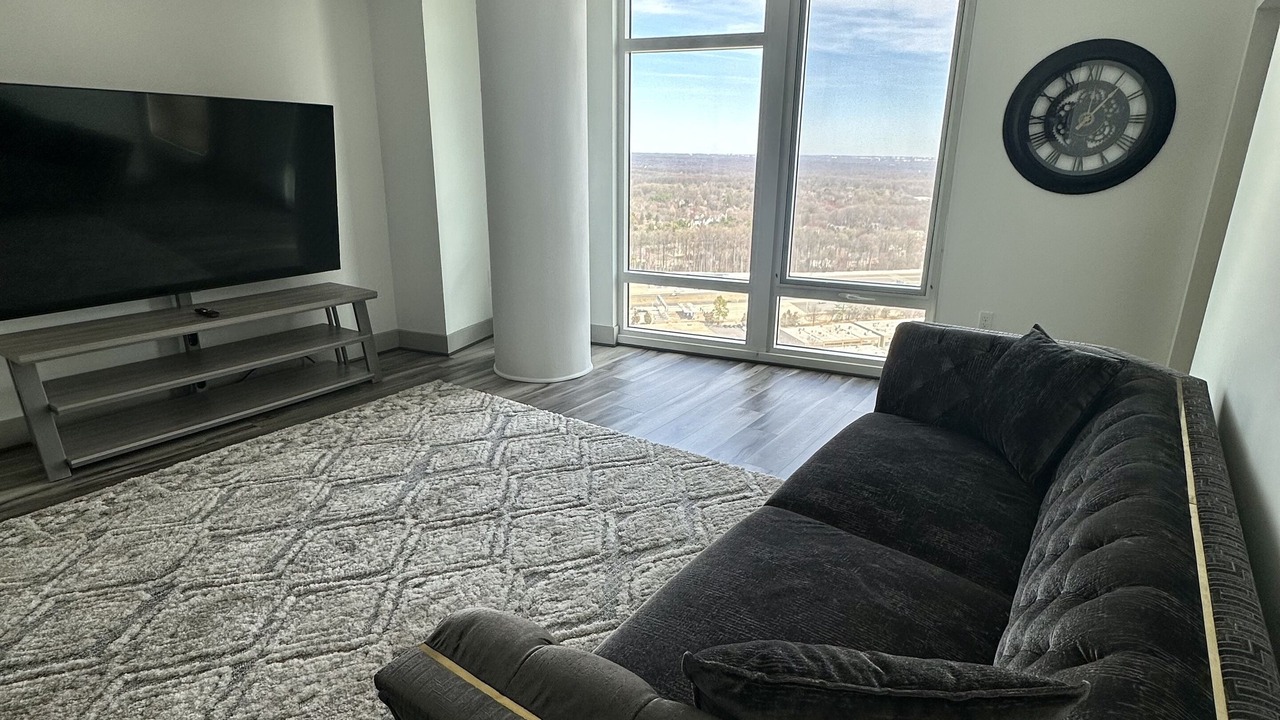 Photo of Livingroom in Tysons