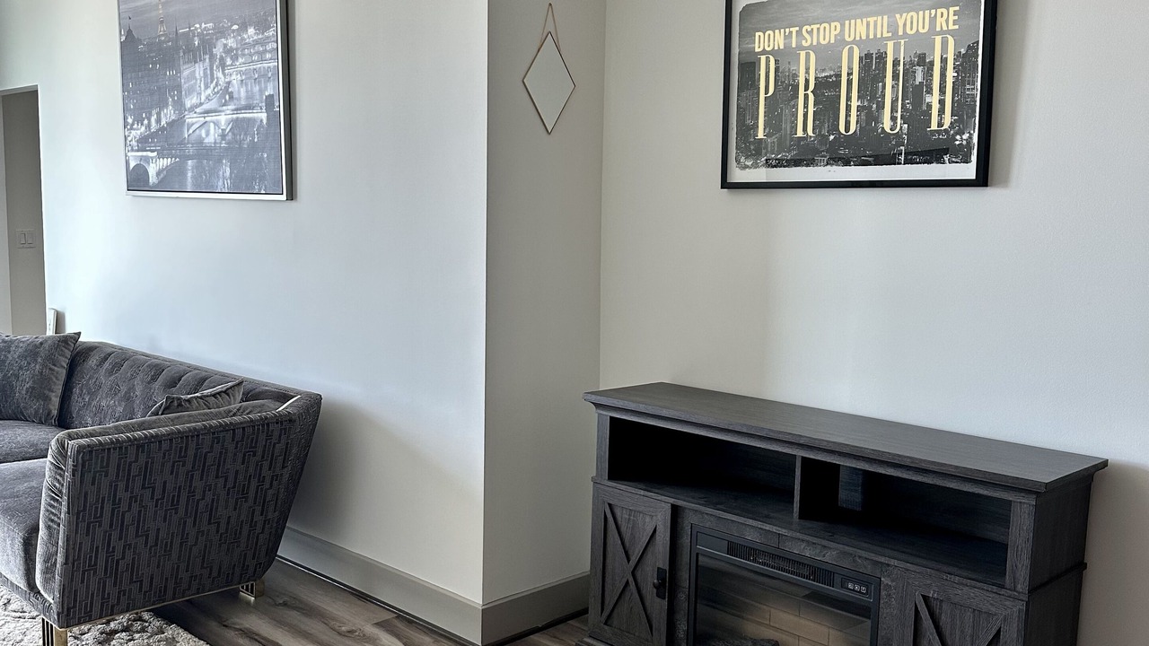 Photo of Livingroom in Tysons