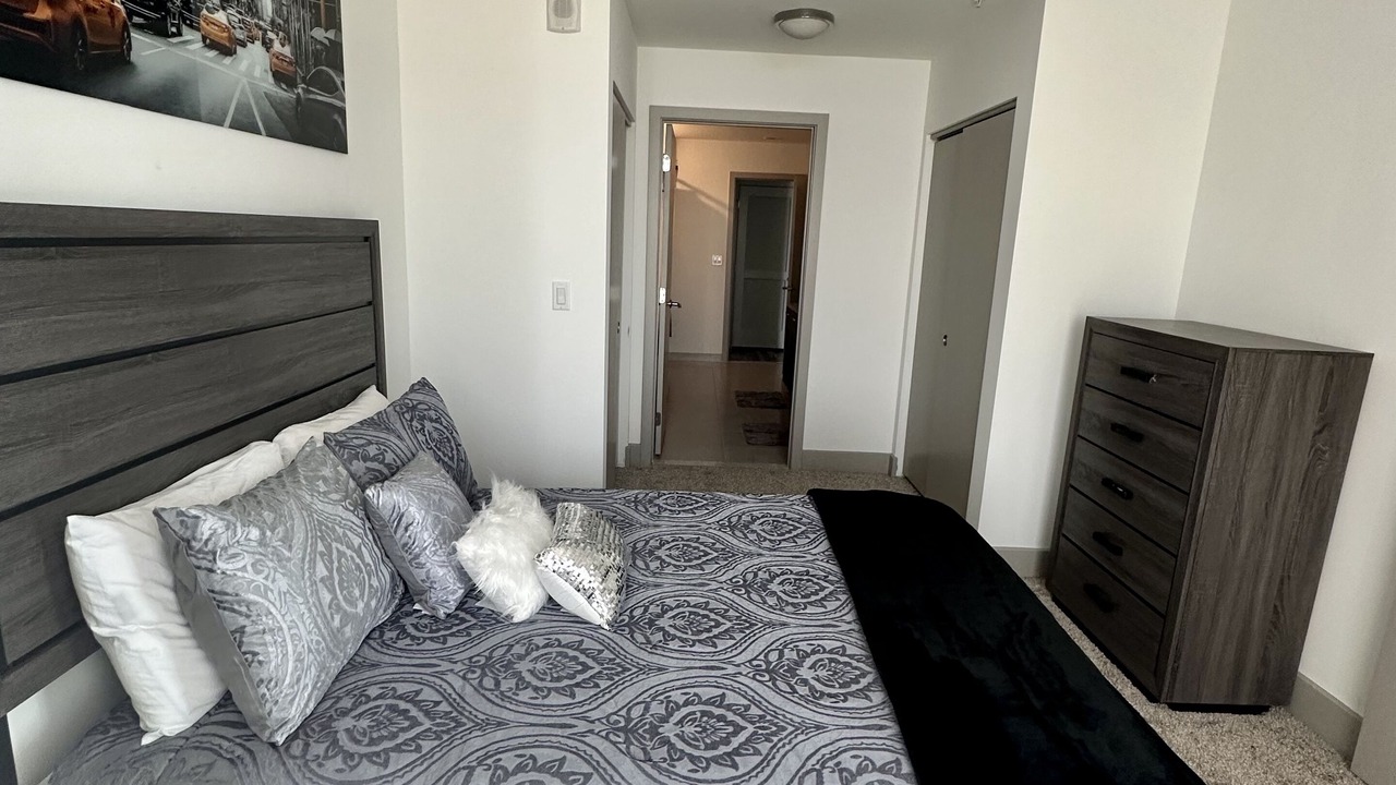 Photo of Bedroom in Tysons