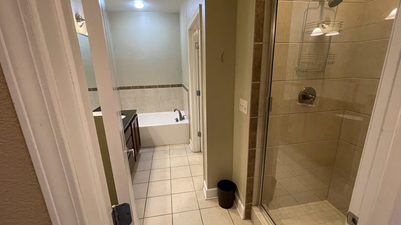 Photo of Bathroom in Bean Station