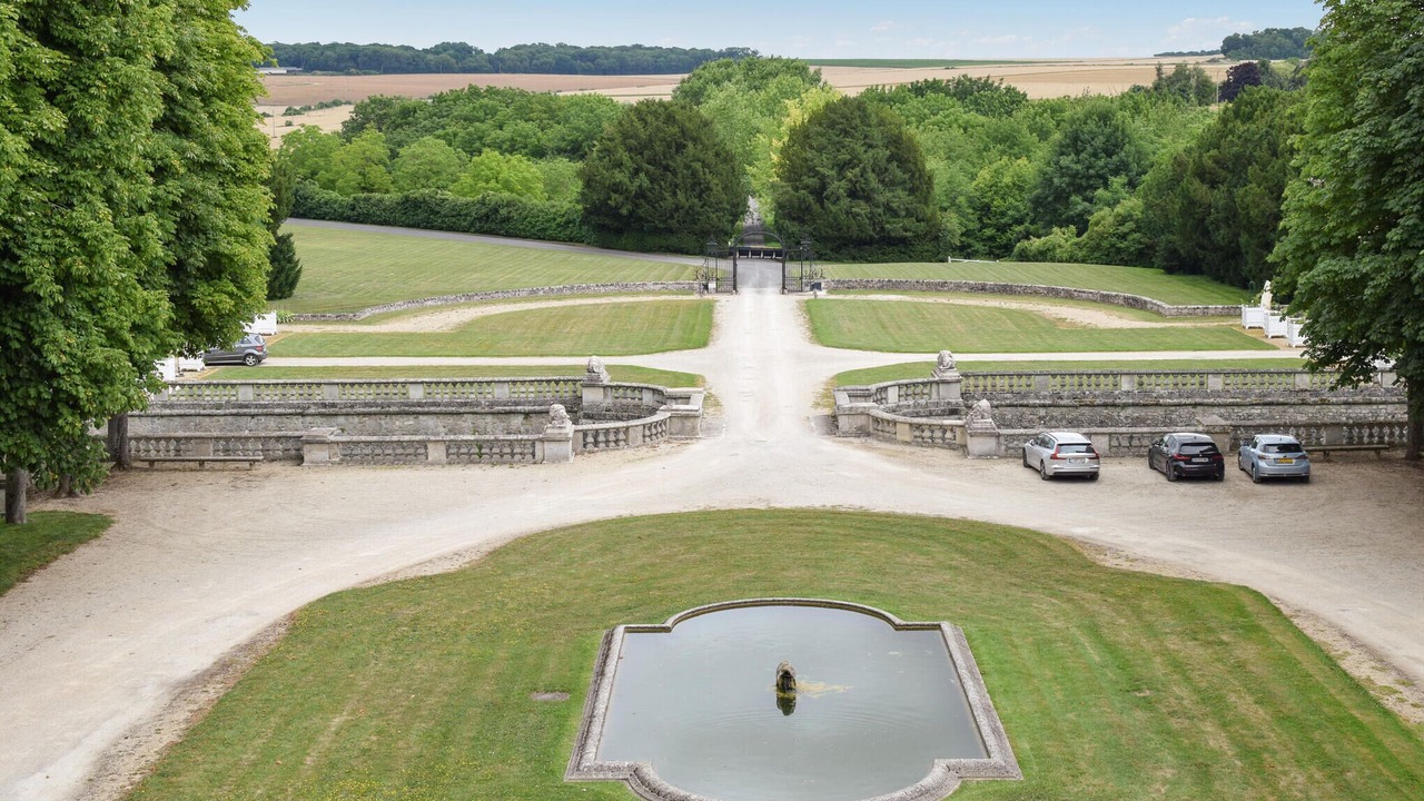 Photo of Bedroom in Ocquerre