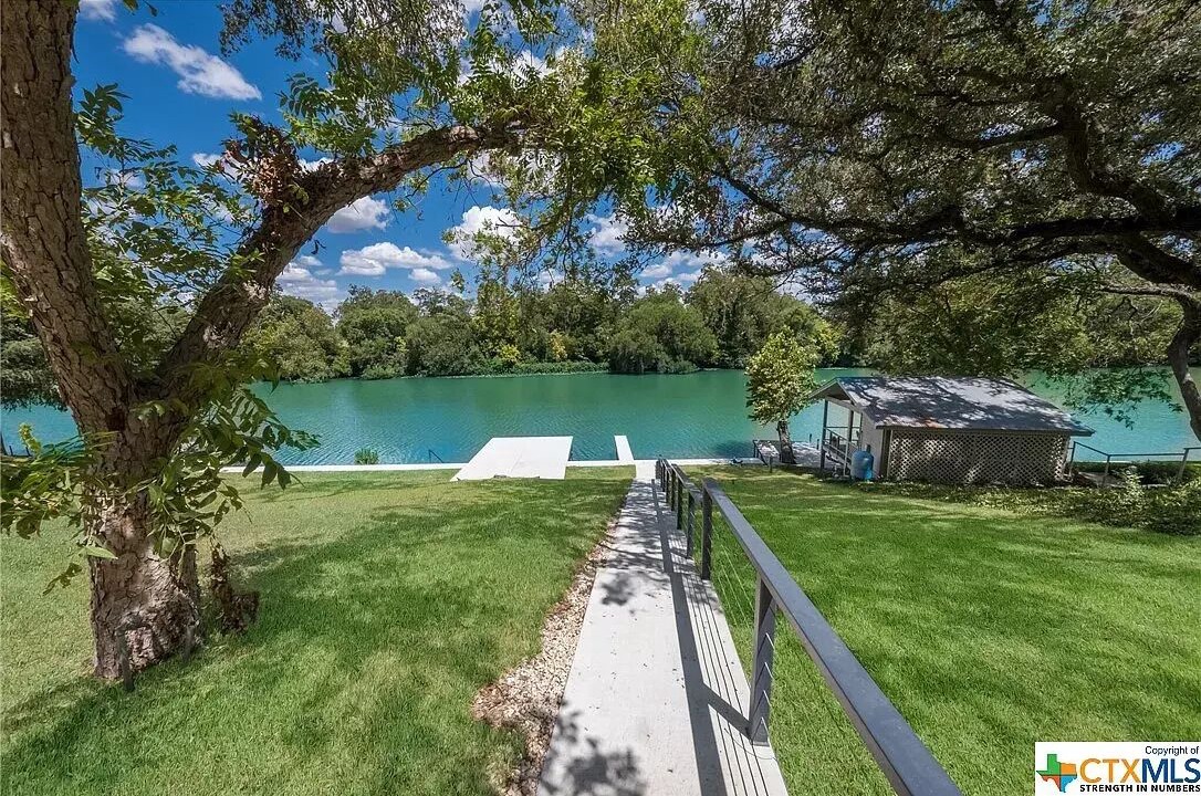Photo of Outdoor in Seguin