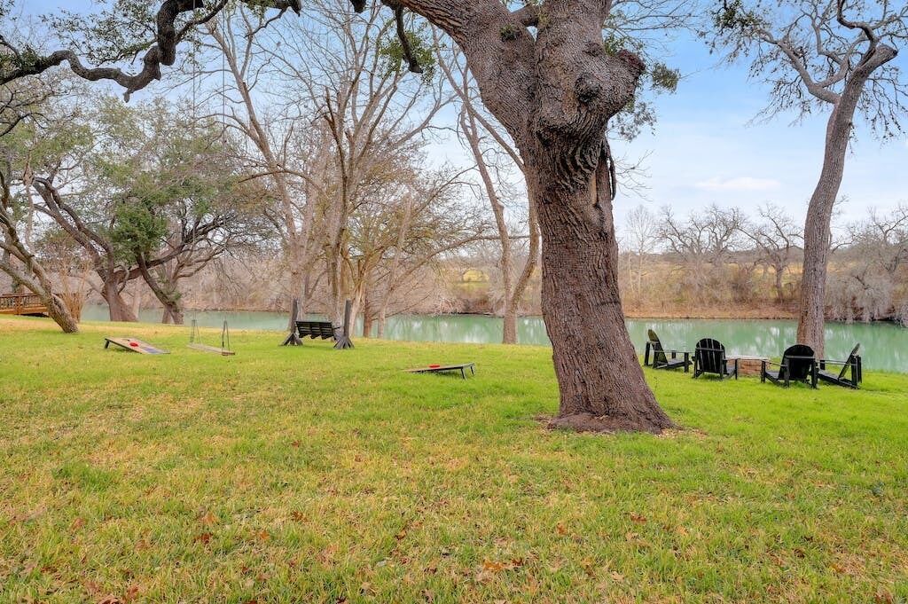 Photo of Others in Seguin