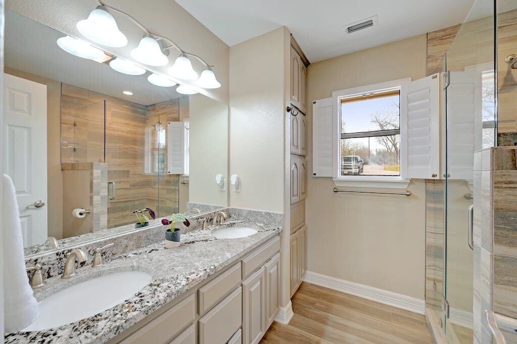 Photo of Bathroom in Seguin