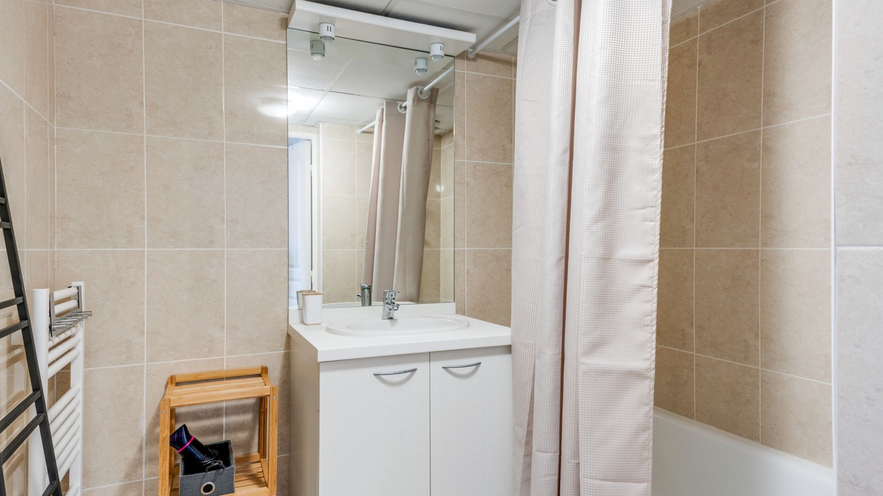 Photo of Bathroom in Gambetta