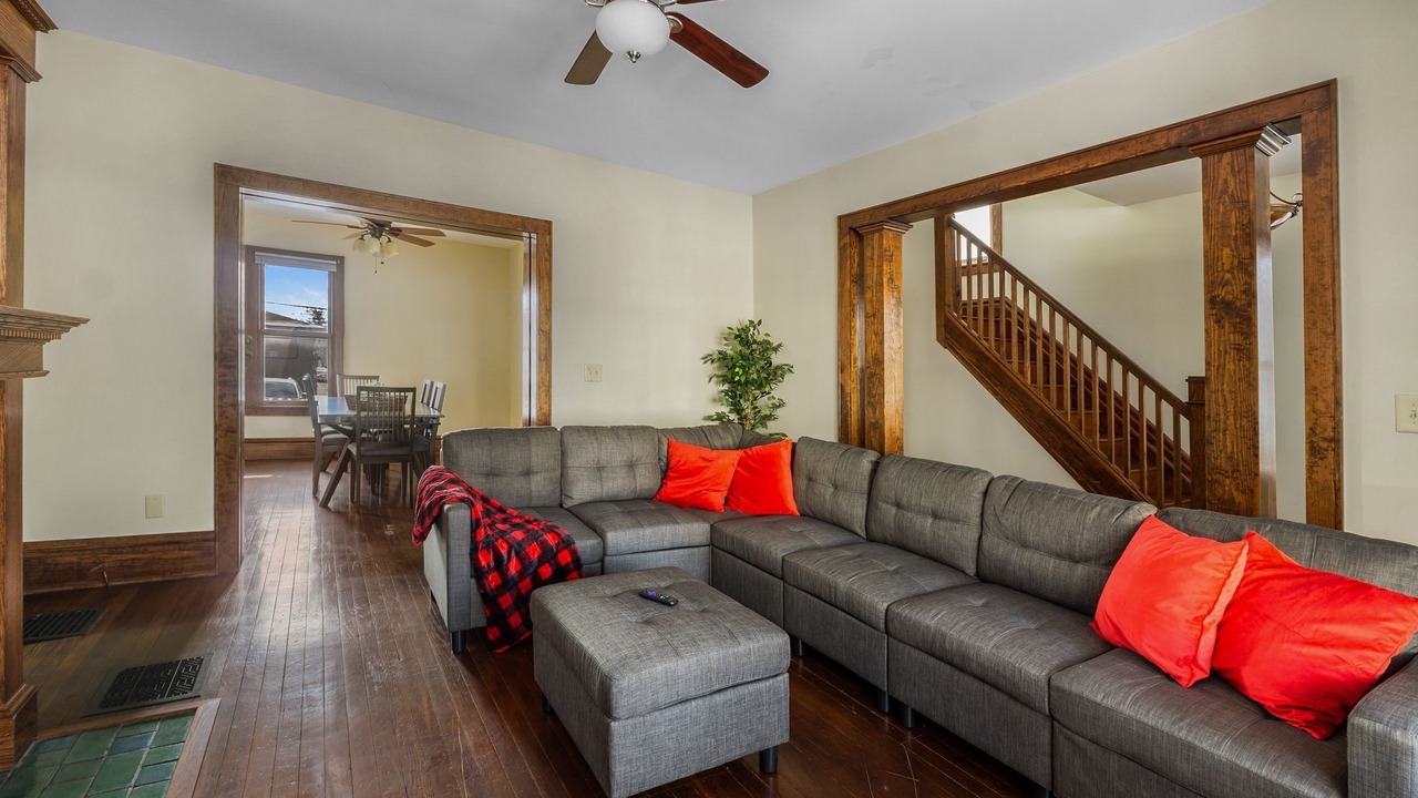 Photo of Livingroom in Old North Columbus