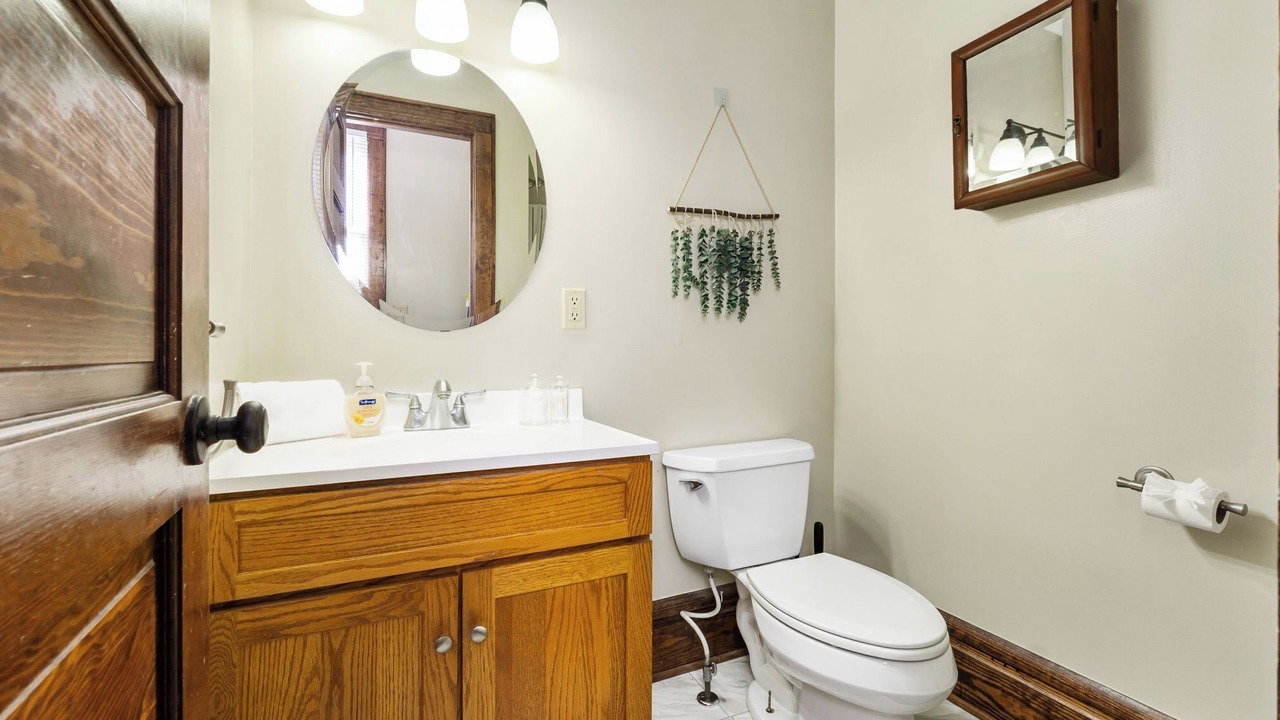 Photo of Bathroom in Old North Columbus