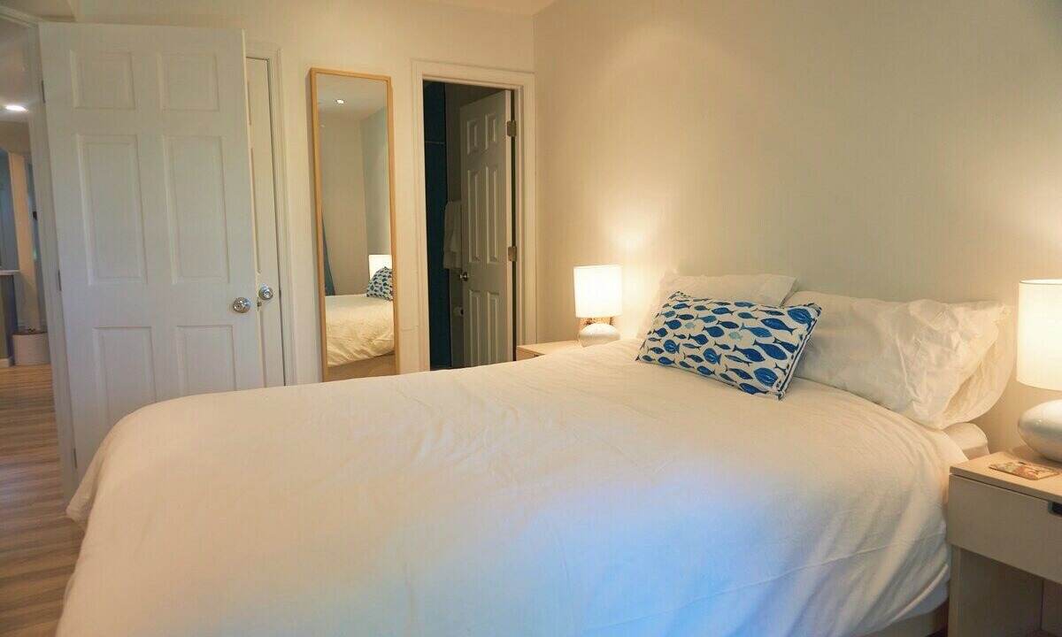 Photo of Bedroom in Caine Woods