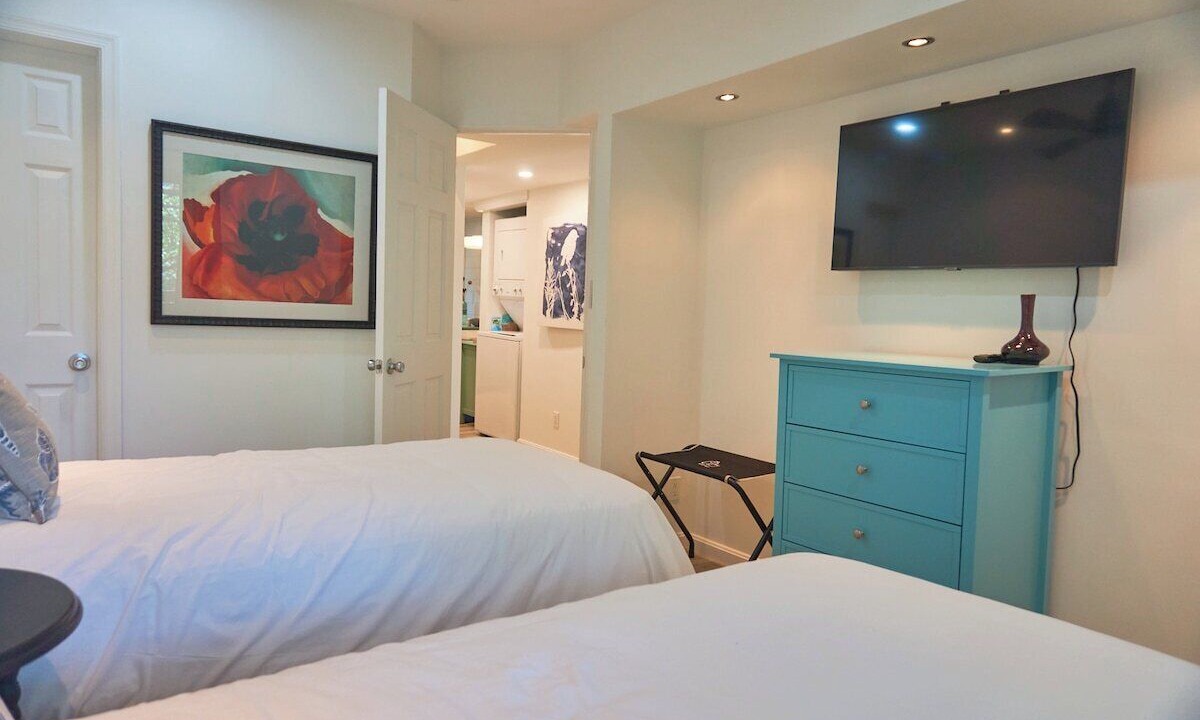 Photo of Bedroom in Caine Woods