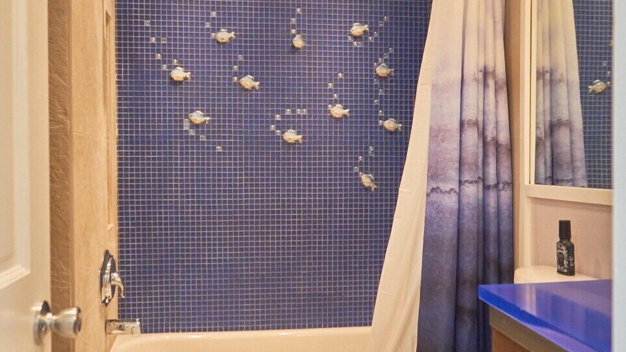 Photo of Bathroom in Caine Woods