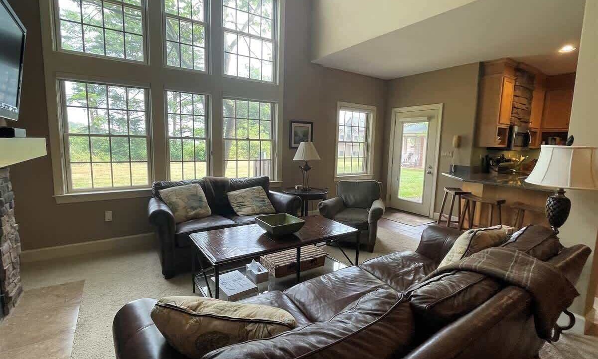 Photo of Livingroom in Mercersburg